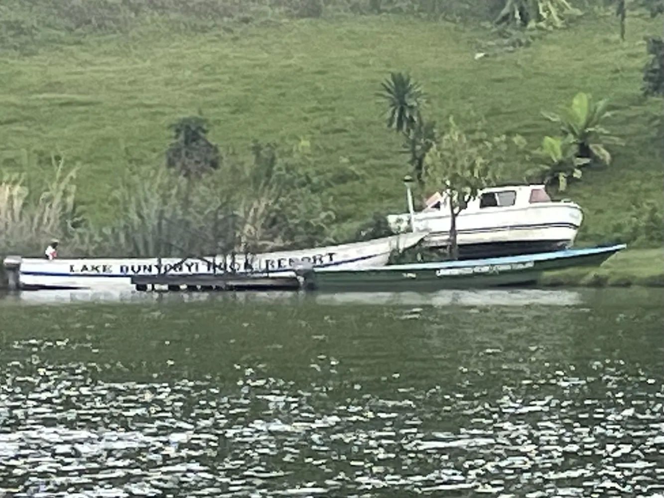 Lake Bunyonyi boat experiences
